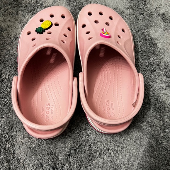 Crocs - Picture 2 of 3